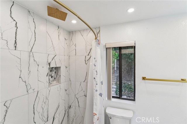 Detail Gallery Image 33 of 42 For 965 Sandalwood Dr, Lake Arrowhead,  CA 92352 - 3 Beds | 3 Baths