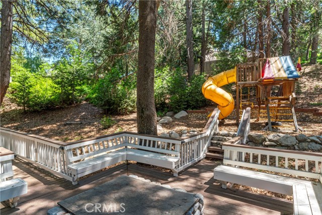 Detail Gallery Image 36 of 43 For 103 Cypress Dr, Lake Arrowhead,  CA 92352 - 4 Beds | 3 Baths