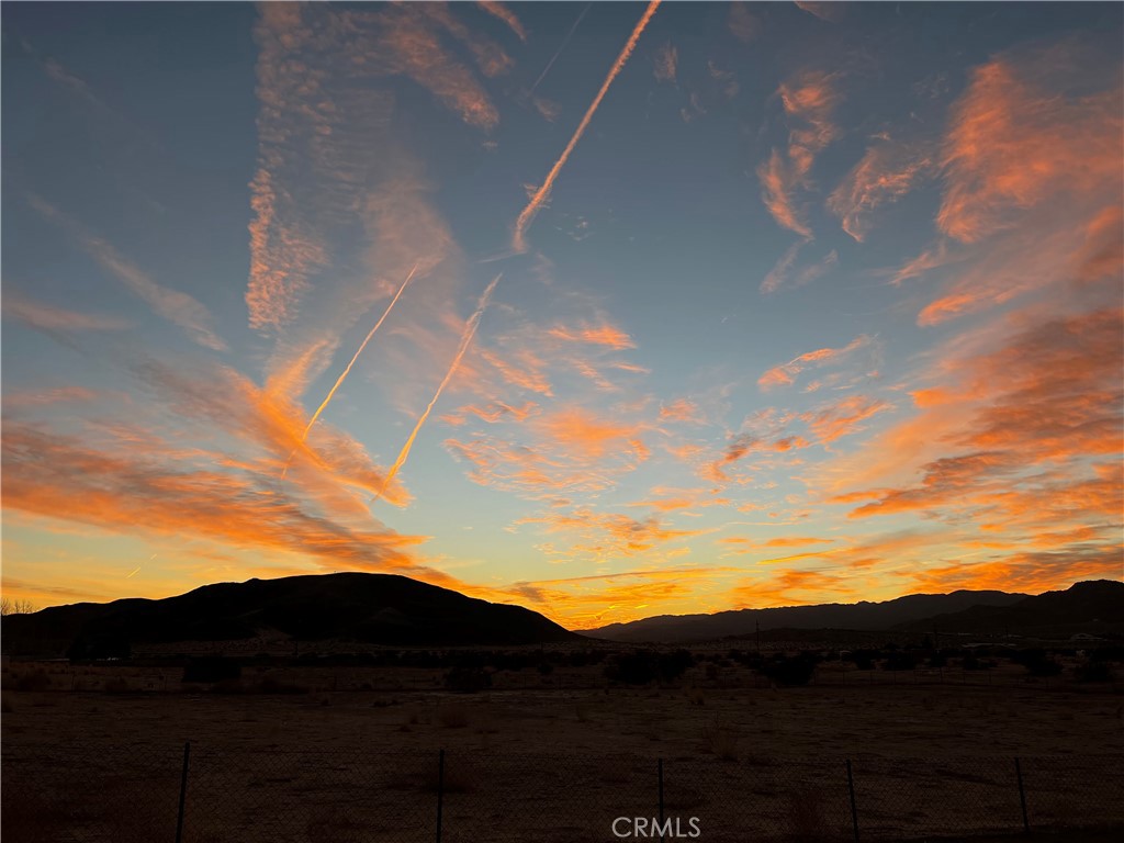 MLS #OC25244516 image #18