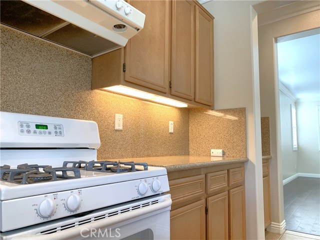 13568 Elk Ridge Court, Eastvale CA: https://media.crmls.org/medias/44771a9a-8b36-4af6-9b2e-7d8bf4176946.jpg