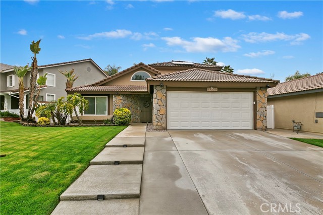 Detail Gallery Image 1 of 1 For 19220 White Dove Ln, Riverside,  CA 92508 - 4 Beds | 3 Baths