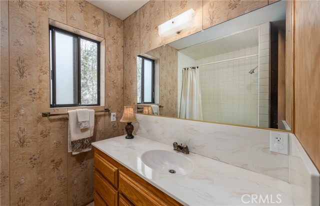 Detail Gallery Image 18 of 35 For 1772 Columbine Dr, Big Bear City,  CA 92314 - 3 Beds | 2/1 Baths