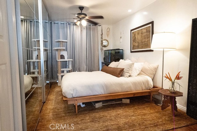 Detail Gallery Image 10 of 32 For 1321 E Appleton St #10,  Long Beach,  CA 90802 - 1 Beds | 1 Baths