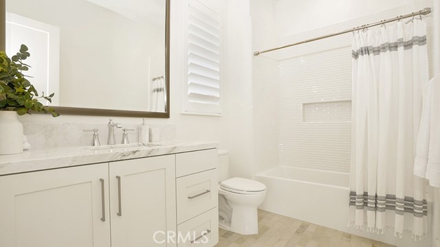 218 Coal Mine, Irvine CA: https://media.crmls.org/medias/447874bf-86ca-4f9e-80d4-829233478b84.jpg