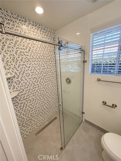 Detail Gallery Image 27 of 51 For 2213 Bataan Rd a,  Redondo Beach,  CA 90278 - 3 Beds | 2 Baths