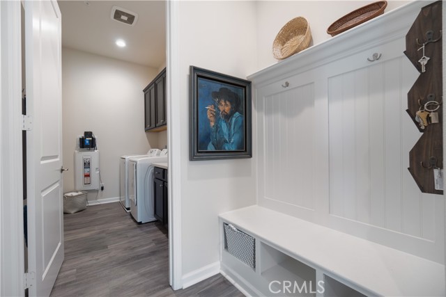 Detail Gallery Image 14 of 65 For 11121 Fourleaf Ct, Corona,  CA 92883 - 2 Beds | 2 Baths