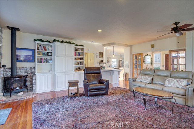 Detail Gallery Image 12 of 58 For 852 Willow, Arroyo Grande,  CA 93420 - 5 Beds | 3 Baths