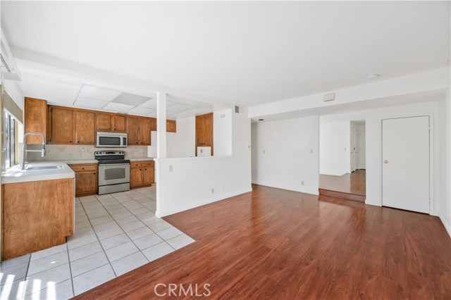 8195 Cachuma Circle, Buena Park CA: https://media.crmls.org/medias/4479d297-b15a-46aa-84c3-8dde70b2d7be.jpg