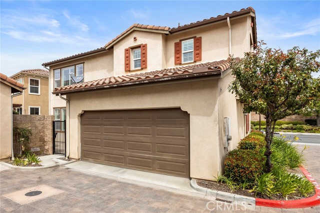 Detail Gallery Image 3 of 34 For 19940 Giovanni Ct, Yorba Linda,  CA 92886 - 4 Beds | 3 Baths