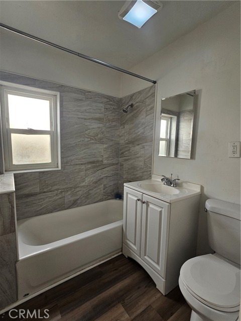 Detail Gallery Image 9 of 11 For 116 Kellogg St #C,  Lake Elsinore,  CA 92530 - 1 Beds | 1 Baths