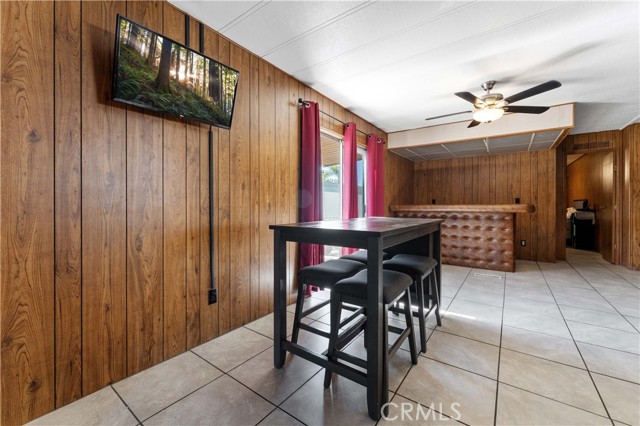 2230 Lake Park Dr, San Jacinto CA: https://media.crmls.org/medias/447bc0eb-7350-47f3-9dfc-0a0f9d1763bc.jpg