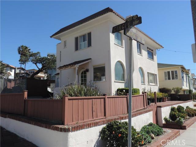 2094 Manhattan Avenue, Hermosa Beach, California 90254, 4 Bedrooms Bedrooms, ,2 BathroomsBathrooms,Residential,Sold,Manhattan,OC16022485