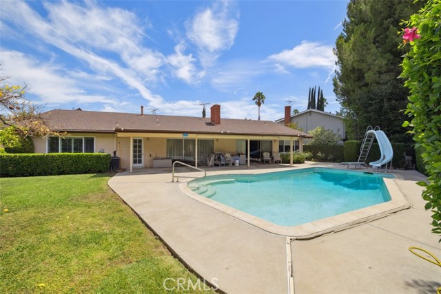 Detail Gallery Image 16 of 21 For 17733 Palora St, Encino,  CA 91316 - 4 Beds | 3 Baths