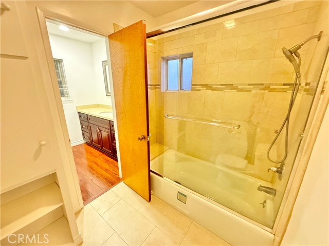Detail Gallery Image 18 of 37 For 15909 Vincennes St, North Hills,  CA 91343 - 3 Beds | 2/1 Baths