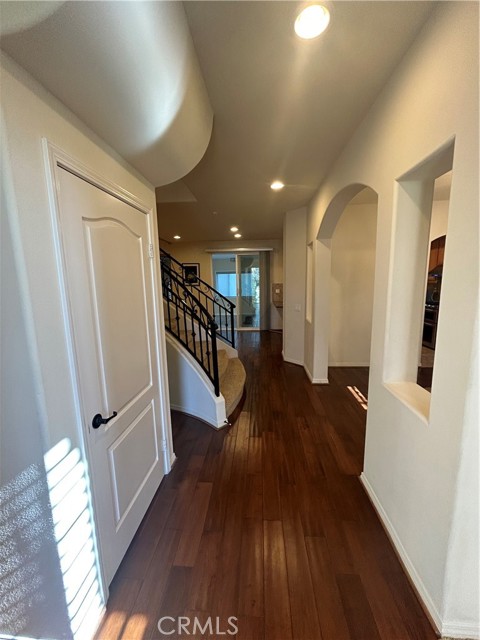 19846 Stagg Street, Winnetka CA: https://media.crmls.org/medias/447db611-b528-4899-974b-b360cf7e49bd.jpg