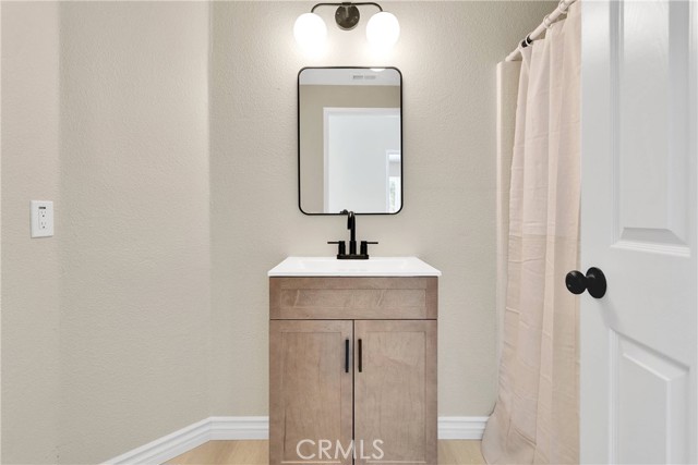 14463 Birchwood Drive, Hesperia CA: https://media.crmls.org/medias/447e04a1-9076-4ee3-b6ed-459a511504d9.jpg