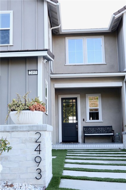 2493 Sierra Bella Drive, Corona CA: https://media.crmls.org/medias/447e0dae-261b-4027-bf53-07deee054352.jpg
