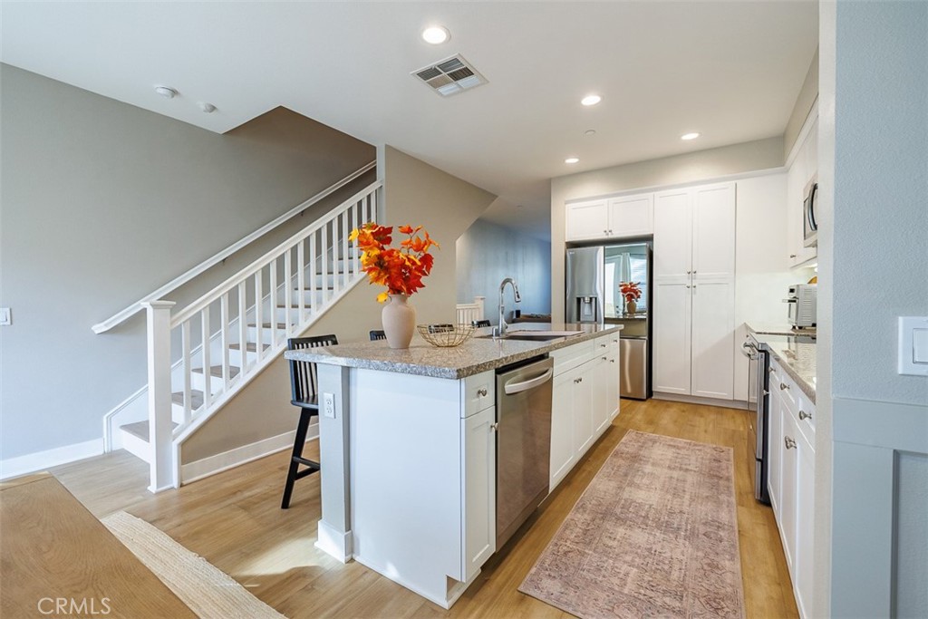 MLS #OC25269938 image #11