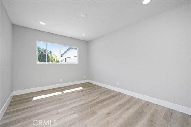 837 S Magnolia Avenue, Anaheim CA: https://media.crmls.org/medias/447f9dc9-3568-47fd-bb42-2f80a9da46a6.jpg