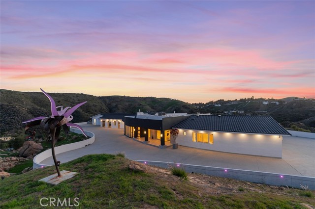 Detail Gallery Image 1 of 57 For 109 Buckskin Rd, Bell Canyon,  CA 91307 - 5 Beds | 5/1 Baths