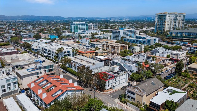 Detail Gallery Image 34 of 41 For 3512 Pacific Ave #2,  Los Angeles,  CA 90292 - 2 Beds | 2 Baths