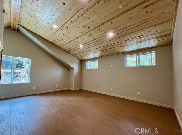 810 Villa Grove Avenue, Big Bear City CA: https://media.crmls.org/medias/448132a9-b460-4bbc-8156-0a4ac4564dd2.jpg
