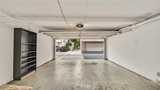 7137 Shoup Avenue, West Hills CA: https://media.crmls.org/medias/448139ca-3996-4d04-94d1-4ef50bdae191.jpg