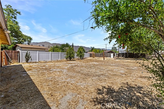 315 S Mistletoe Avenue, San Jacinto, California 92583, 3 Bedrooms Bedrooms, ,2 BathroomsBathrooms,Residential,For Sale,315 S Mistletoe Avenue,CRSW24103834