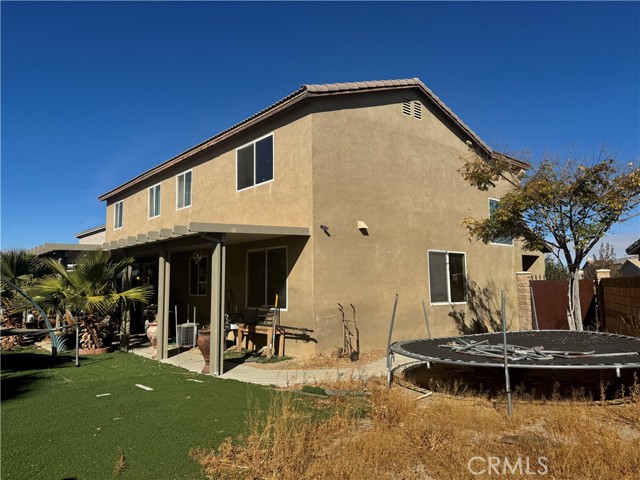 Detail Gallery Image 6 of 8 For 11193 Charleston St, Adelanto,  CA 92301 - 4 Beds | 2/1 Baths