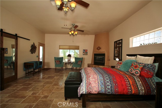 7125 Sunny Vista Road, Joshua Tree CA: https://media.crmls.org/medias/4482d05e-b79e-47b5-9d90-b57658fdf551.jpg