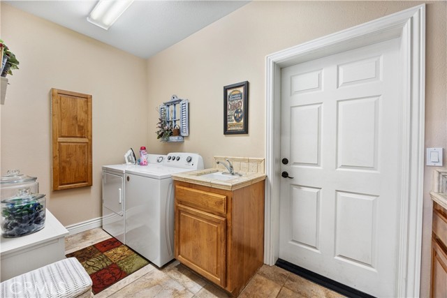 Detail Gallery Image 38 of 50 For 7364 Sierra, Wofford Heights,  CA 93285 - 3 Beds | 2/1 Baths