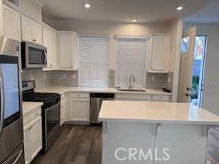 Detail Gallery Image 7 of 16 For 166 Natal, Rancho Mission Viejo,  CA 92694 - 3 Beds | 2/1 Baths