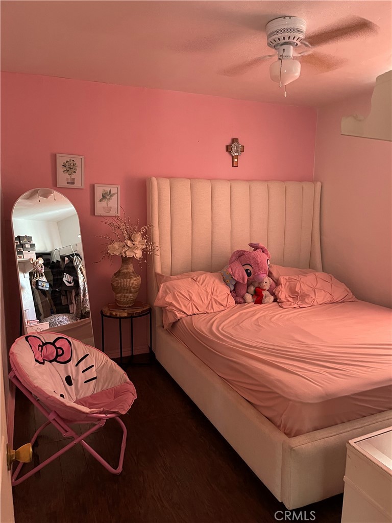 https://media.crmls.org/medias/4483a5cf-1963-4197-a1cb-6d9477350ff0.jpg?preset=X-Large