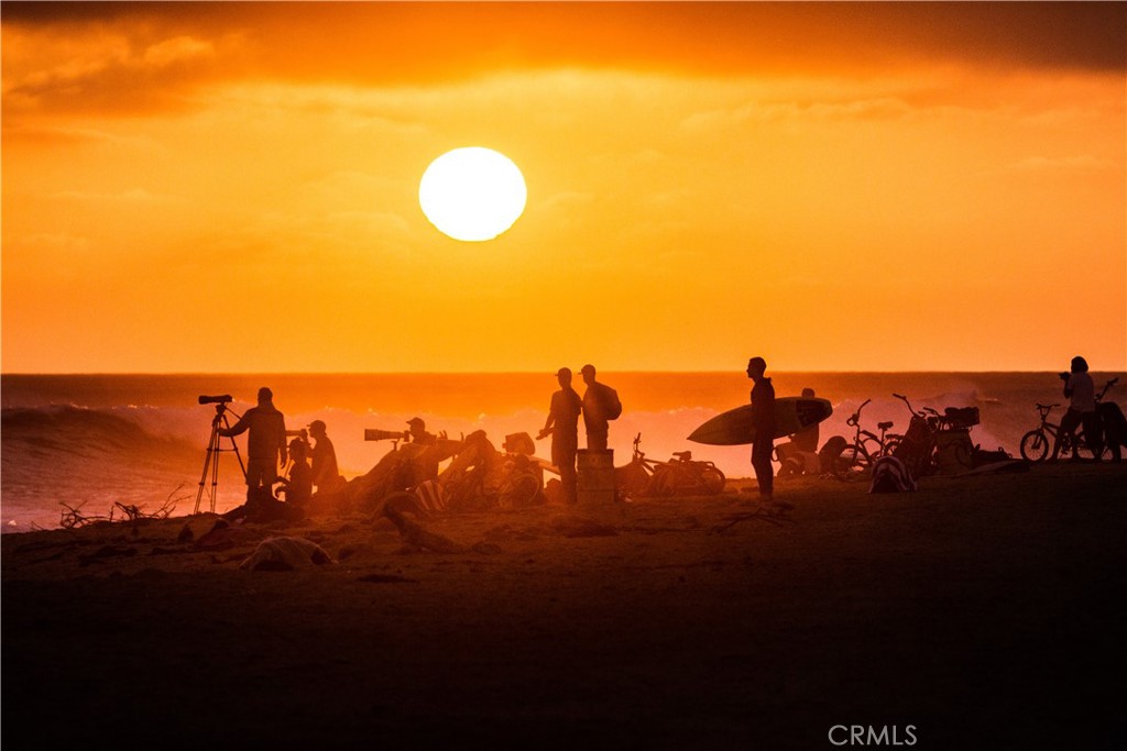 https://media.crmls.org/medias/4483f396-fc14-4b41-b001-0907cf6eab4b.jpg?preset=X-Large