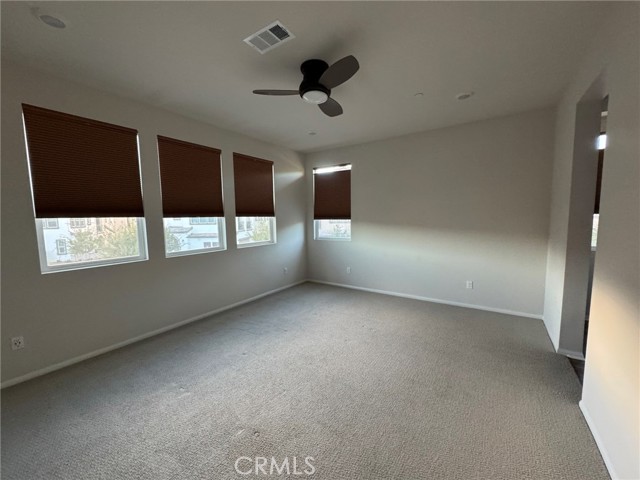 Detail Gallery Image 8 of 23 For 40247 Birchfield, Temecula,  CA 92591 - 3 Beds | 2/1 Baths