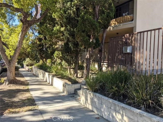 Detail Gallery Image 20 of 33 For 631 San Jose #F,  Burbank,  CA 91501 - 1 Beds | 1 Baths