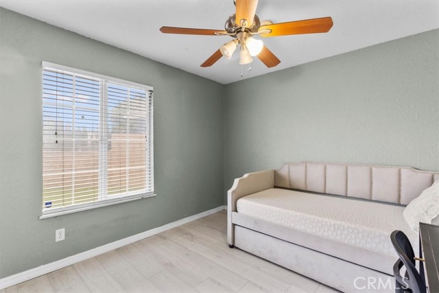 Detail Gallery Image 13 of 28 For 17381 Seville Ct, Fontana,  CA 92335 - 3 Beds | 2 Baths