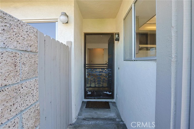 Detail Gallery Image 29 of 36 For 5106 W 1st, Santa Ana,  CA 92703 - 3 Beds | 2/1 Baths