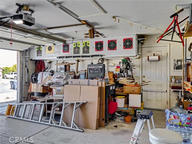 15900 Avenida Atezada, Desert Hot Springs CA: https://media.crmls.org/medias/4487100f-3e23-441d-91e0-e3fb6bd9c48e.jpg