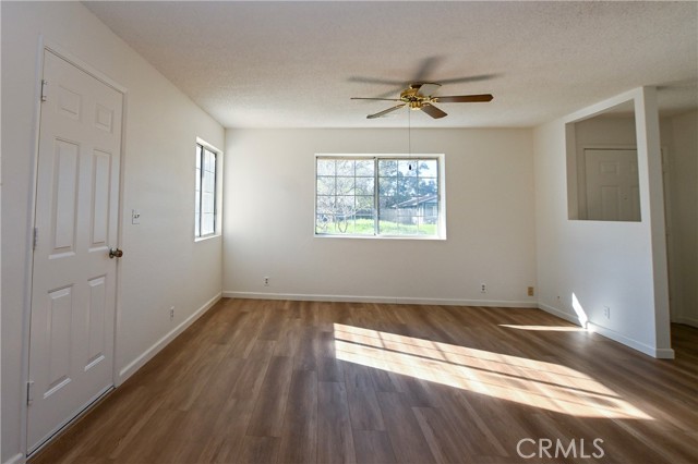 Detail Gallery Image 6 of 21 For 1165 Southgate, Willows,  CA 95988 - 2 Beds | 1 Baths
