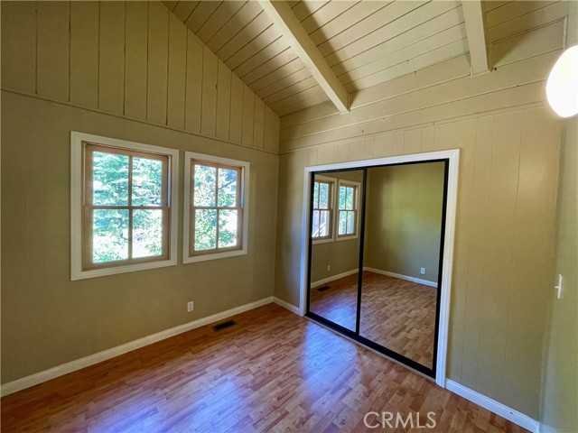 Detail Gallery Image 13 of 27 For 31529 Onacrest Dr, Running Springs,  CA 92382 - 3 Beds | 2 Baths