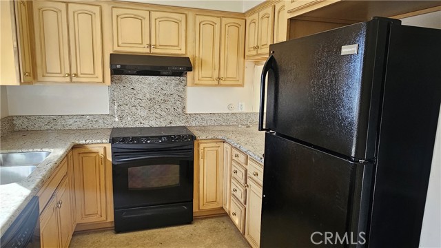 Detail Gallery Image 3 of 4 For 22909 Nadine #B,  Torrance,  CA 90505 - 2 Beds | 1/1 Baths