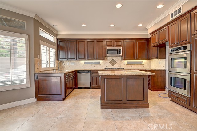 Detail Gallery Image 39 of 72 For 28572 Brookhill Rd, Trabuco Canyon,  CA 92679 - 4 Beds | 2/1 Baths