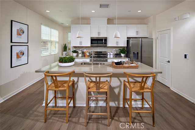 4452 S Grant Paseo, Ontario, CA, 91762 4452 S Grant Paseo, Ontario, CA, 91762