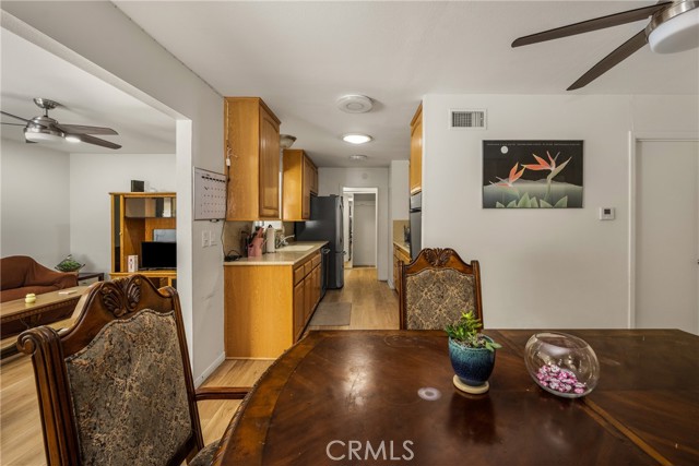 Detail Gallery Image 15 of 41 For 1011 E Chestnut, Orange,  CA 92867 - 5 Beds | 3 Baths