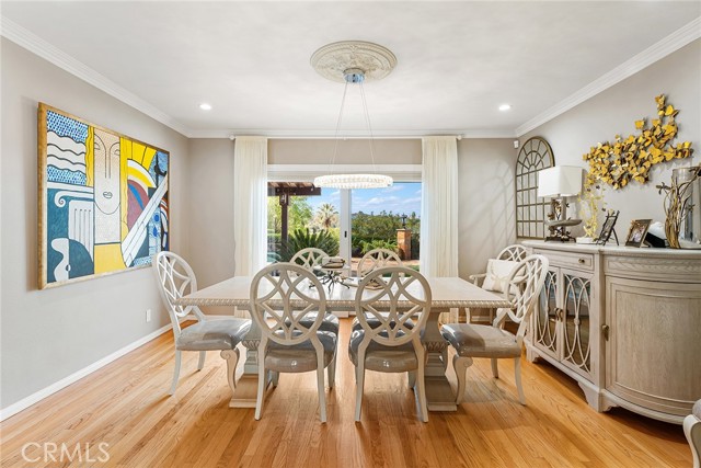 5005 Delita Place, Woodland Hills CA: https://media.crmls.org/medias/4489b29a-ff24-4368-9738-4dc0434ef52a.jpg