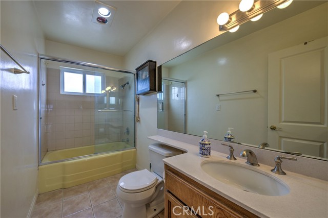 507 Helberta, Redondo Beach, California 90277, ,Residential Income,For Sale,Helberta,SB25240356 507 Helberta, Redondo Beach, California 90277, ,Residential Income,For Sale,Helberta,SB25240356