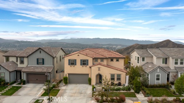 Detail Gallery Image 13 of 65 For 18348 Cachet, Canyon Country,  CA 91350 - 5 Beds | 5 Baths