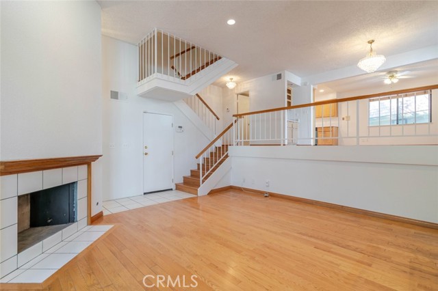 Detail Gallery Image 6 of 38 For 9000 Vanalden Ave #117,  Northridge,  CA 91324 - 3 Beds | 3 Baths