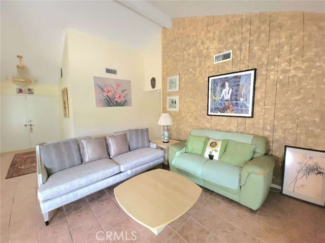 Detail Gallery Image 9 of 33 For 717 Pamela Kay Ln, Whittier,  CA 90601 - 3 Beds | 2 Baths